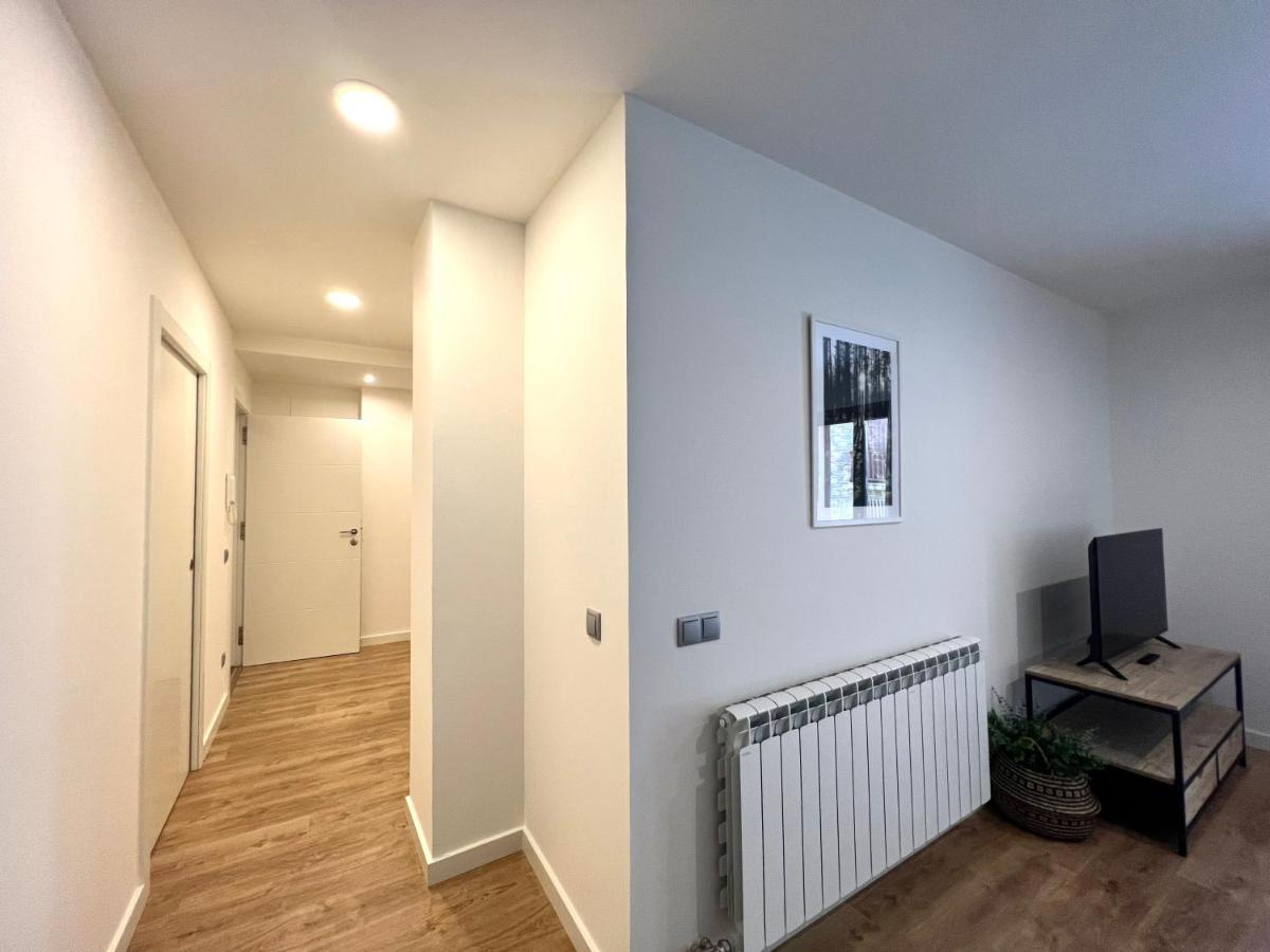 Espot Cowork & Apartments - L'Amfitriona Εξωτερικό φωτογραφία