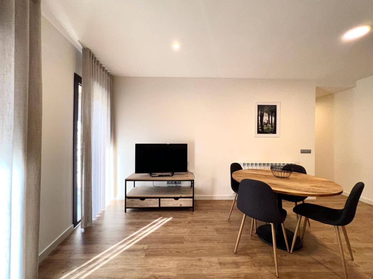 Espot Cowork & Apartments - L'Amfitriona Εξωτερικό φωτογραφία
