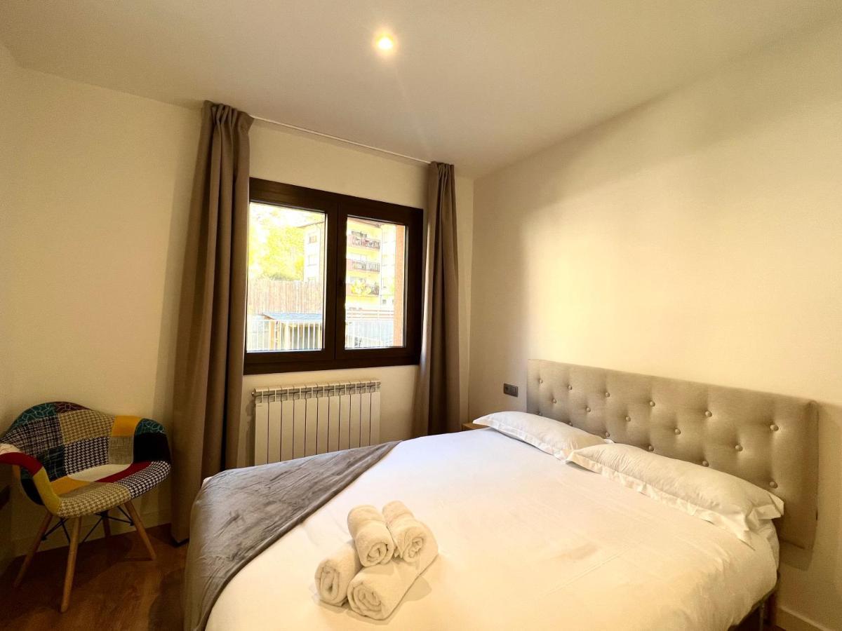 Espot Cowork & Apartments - L'Amfitriona Εξωτερικό φωτογραφία