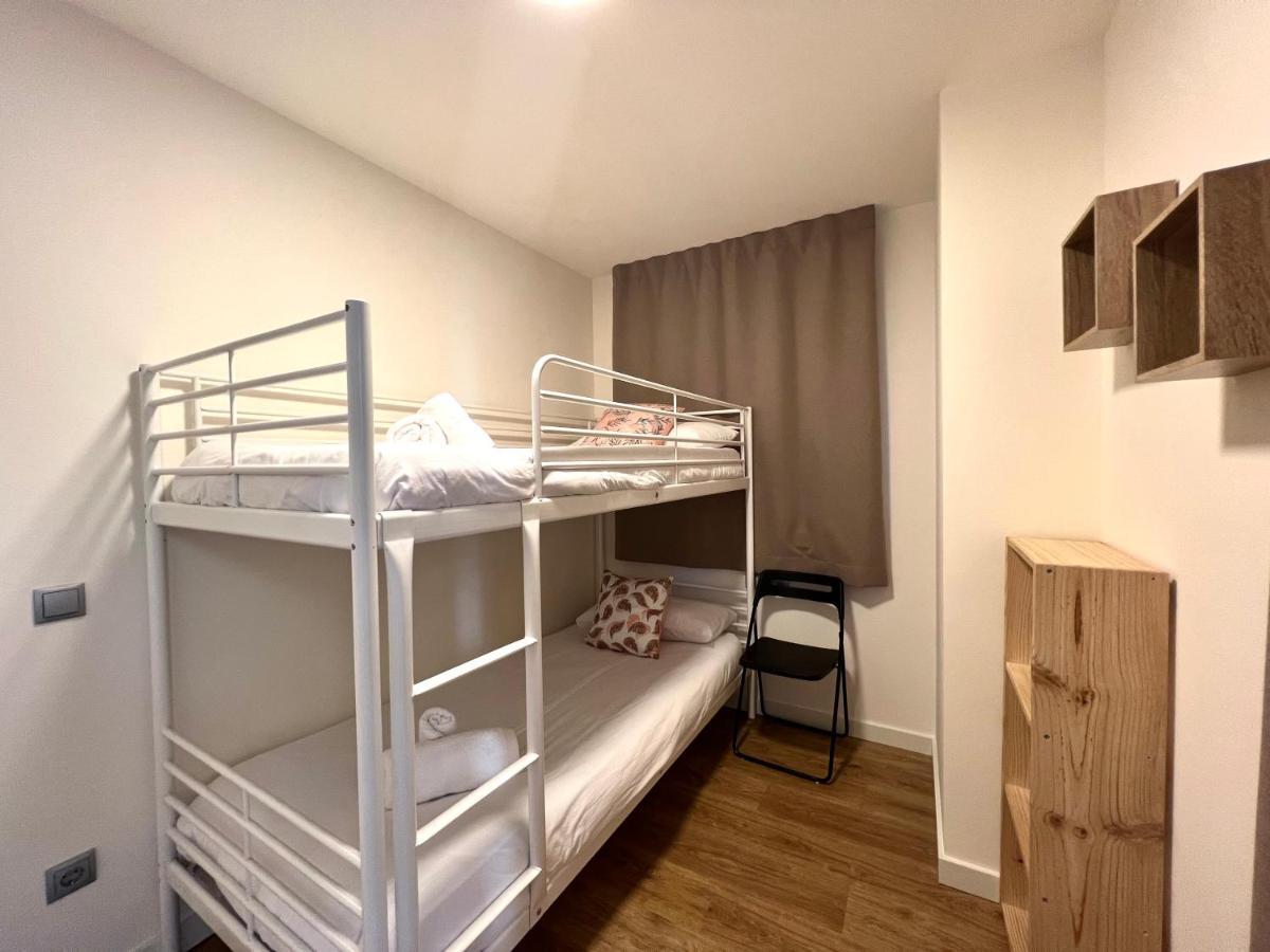 Espot Cowork & Apartments - L'Amfitriona Εξωτερικό φωτογραφία