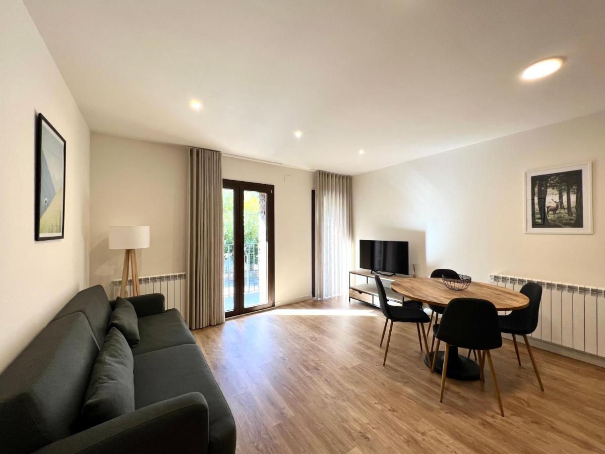 Espot Cowork & Apartments - L'Amfitriona Εξωτερικό φωτογραφία