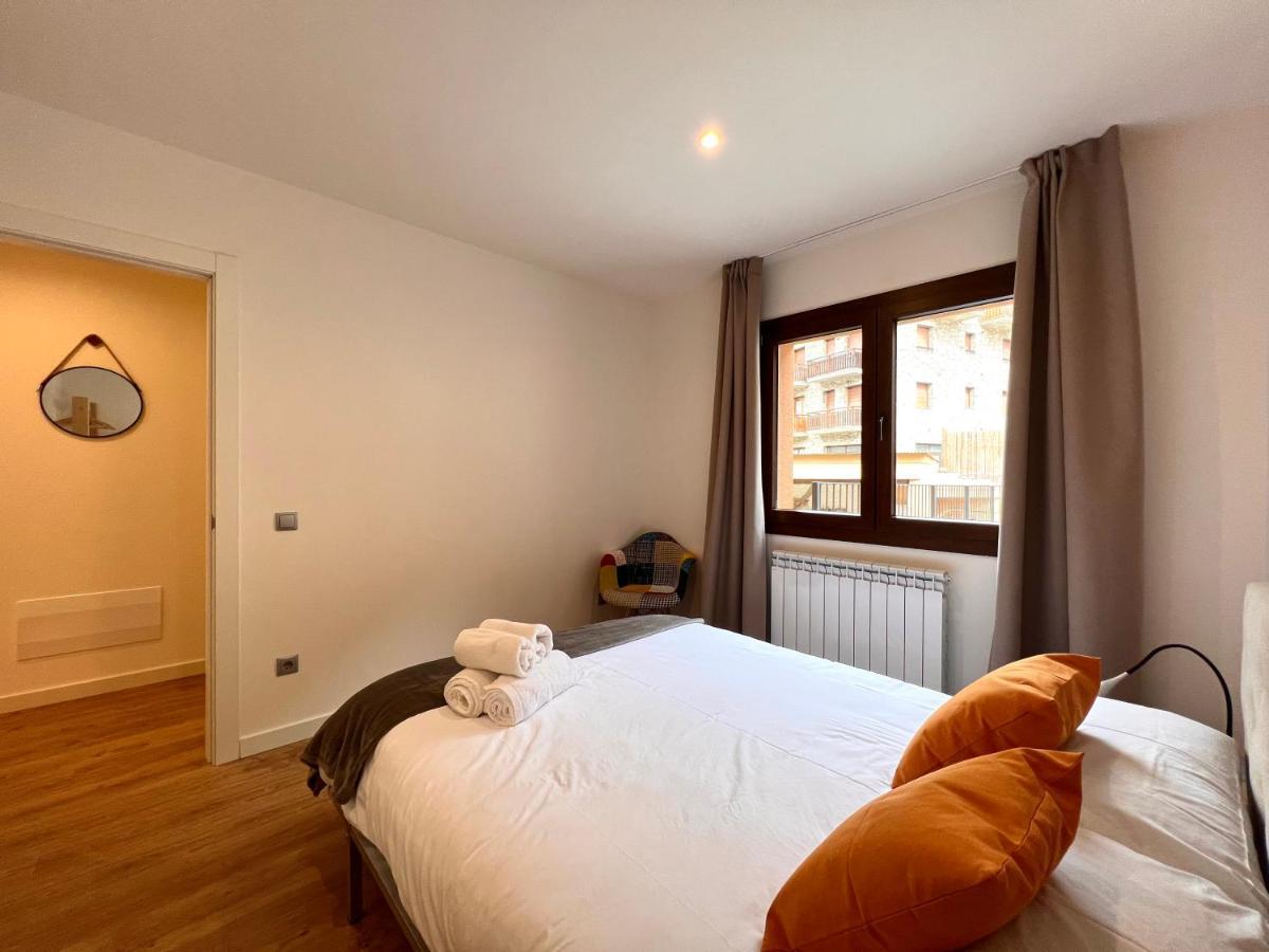 Espot Cowork & Apartments - L'Amfitriona Εξωτερικό φωτογραφία
